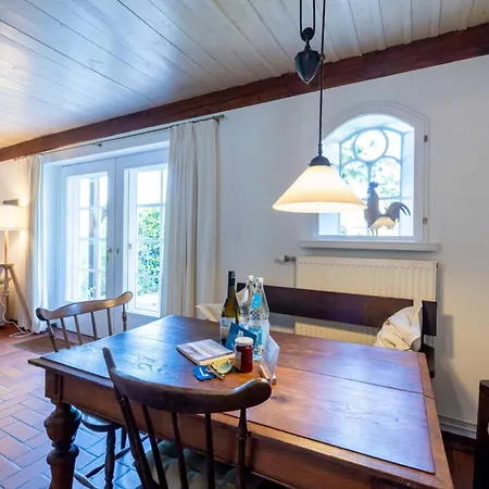 Kapitaen Hansen Haus- Erdgeschoss Appartamento Oldsum